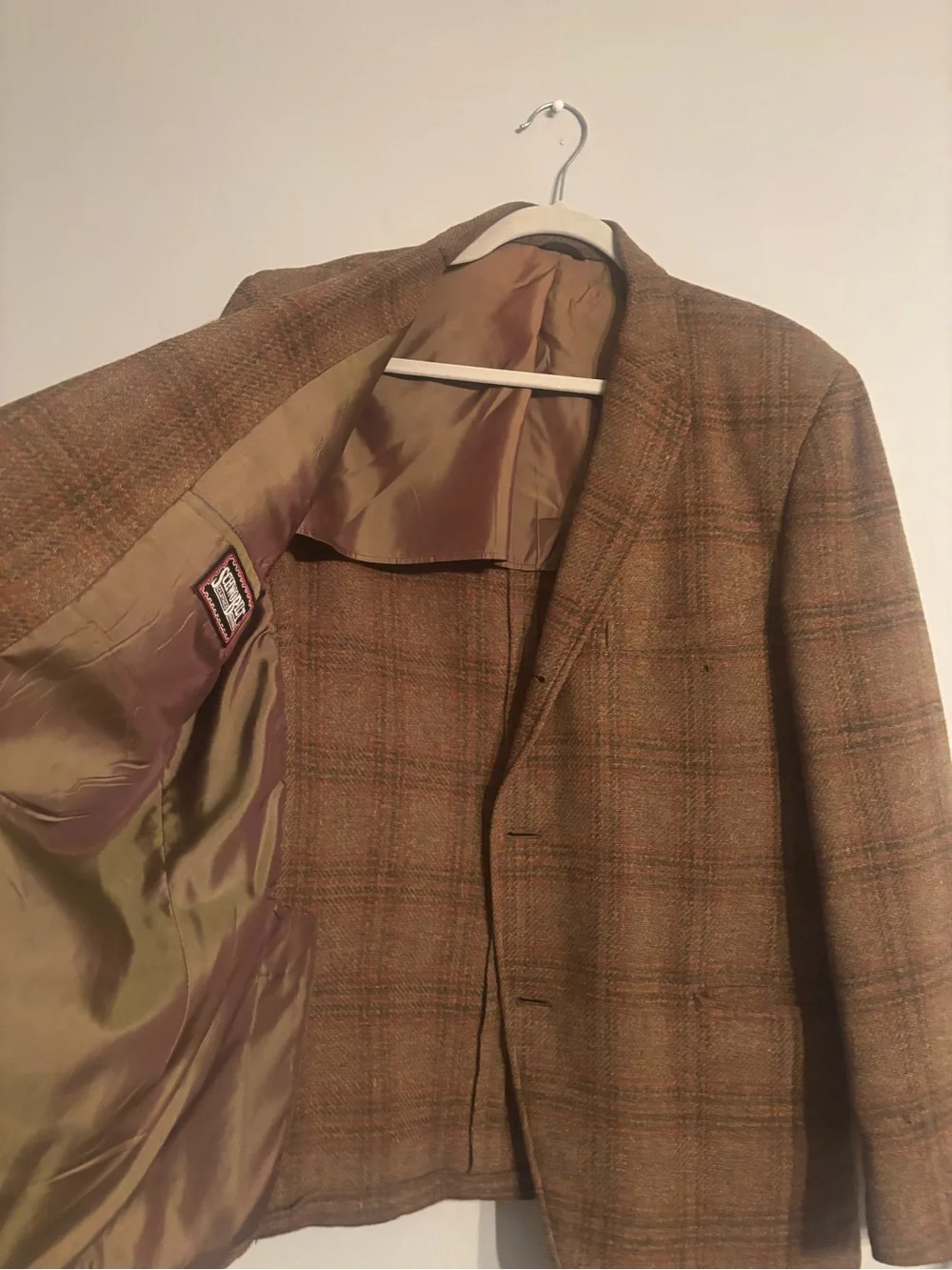 Classic Men's Brown Plaid Wool Sport Coat - Tailored Two-Button Blazer